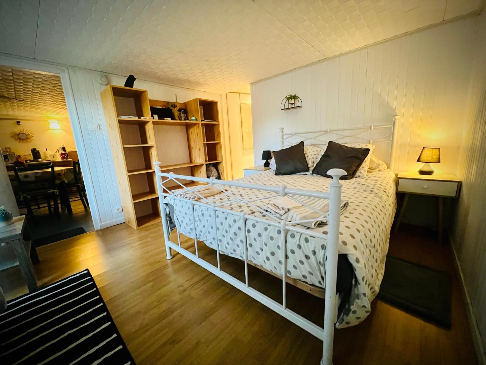 Chambre En Rez De Jardin Gland Экстерьер фото
